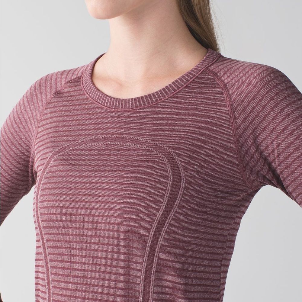 Lululemon Swiftly Tech Long Sleeve in Heathered Bordeaux Drama color